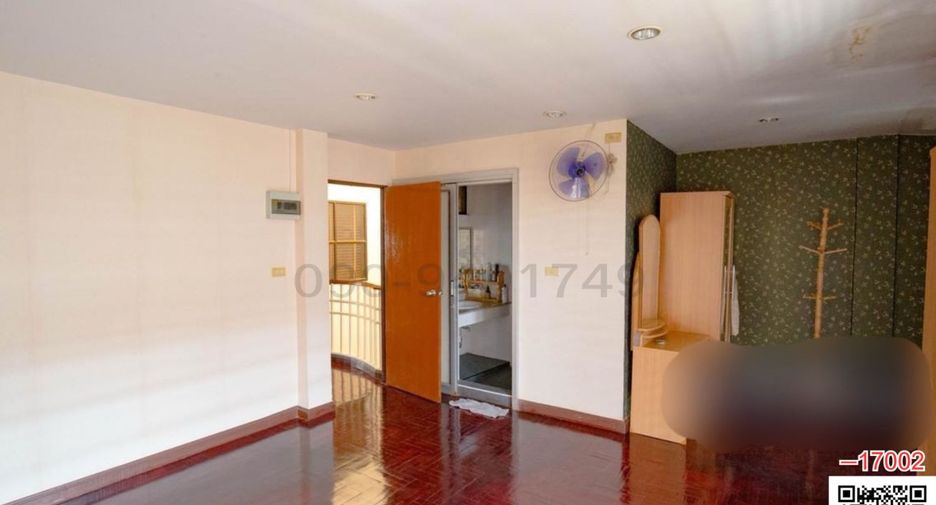 For rent 5 ベッドルーム townhouse in Suan Luang, Bangkok