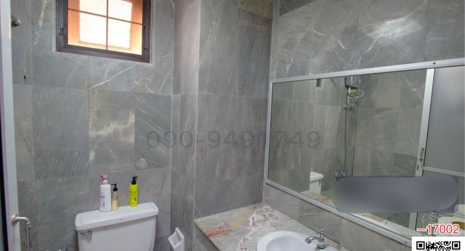 For rent 5 ベッドルーム townhouse in Suan Luang, Bangkok