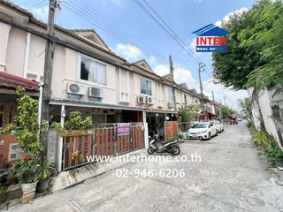 For sale 3 bedrooms townhouse in Min Buri, Bangkok