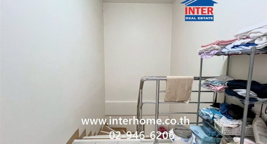 For sale 3 bedrooms townhouse in Min Buri, Bangkok