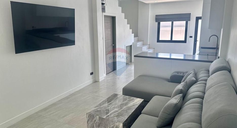 For sale 2 bedrooms townhouse in Ko Samui, Surat Thani