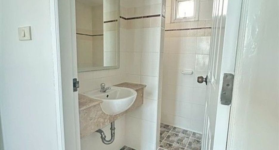 For sale 2 bedrooms condo in Don Mueang, Bangkok