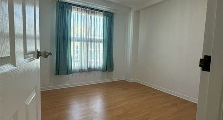 For sale 2 bedrooms condo in Don Mueang, Bangkok