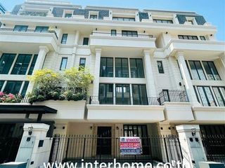 For sale 3 bedrooms townhouse in Yan Nawa, Bangkok