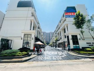 For sale 3 bedrooms townhouse in Yan Nawa, Bangkok
