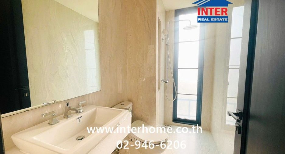 For sale 3 bedrooms townhouse in Yan Nawa, Bangkok