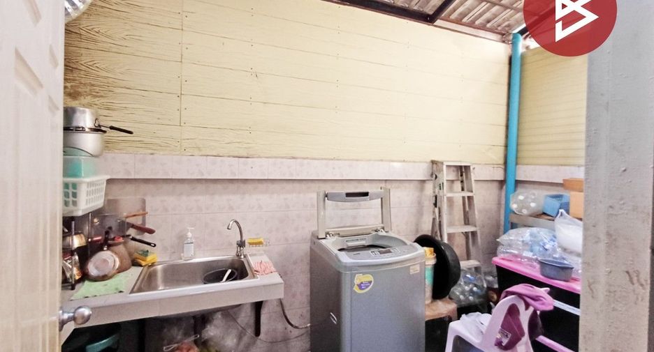 For sale 2 bedrooms townhouse in Bang Khae, Bangkok