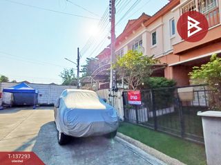 For sale 2 bedrooms townhouse in Bang Khae, Bangkok