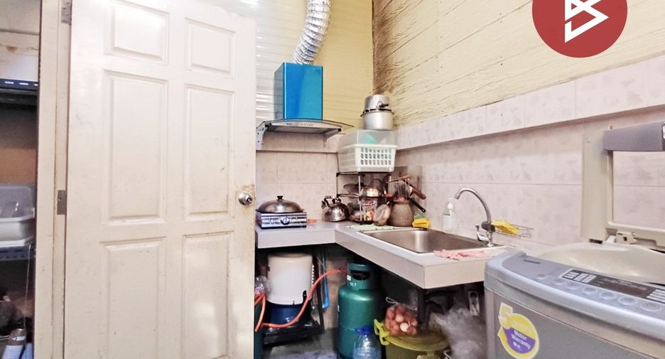 For sale 2 bedrooms townhouse in Bang Khae, Bangkok