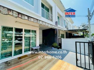 For sale 3 bedrooms townhouse in Rat Burana, Bangkok