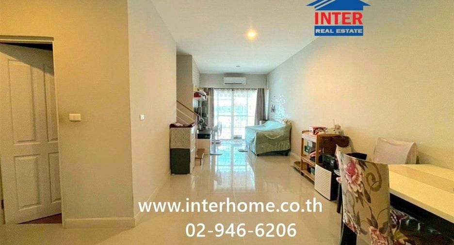 For sale 3 bedrooms townhouse in Rat Burana, Bangkok