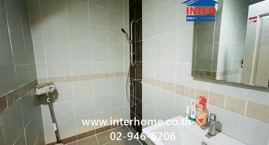 For sale 3 bedrooms townhouse in Rat Burana, Bangkok