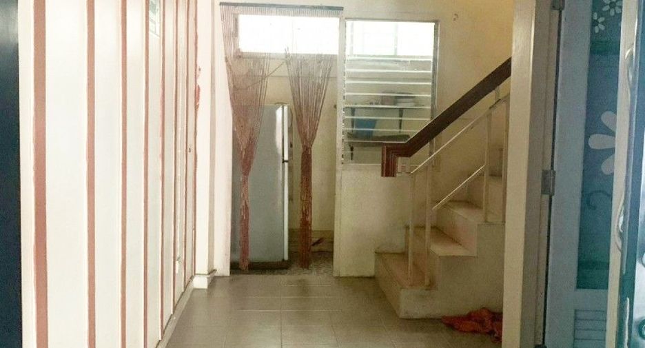 For sale 4 bedrooms retail Space in Bang Phli, Samut Prakan