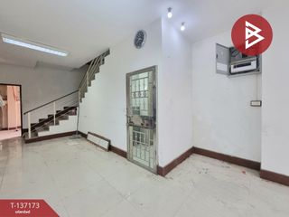 À vendre 5 chambres maison de ville à Phasi Charoen, Bangkok