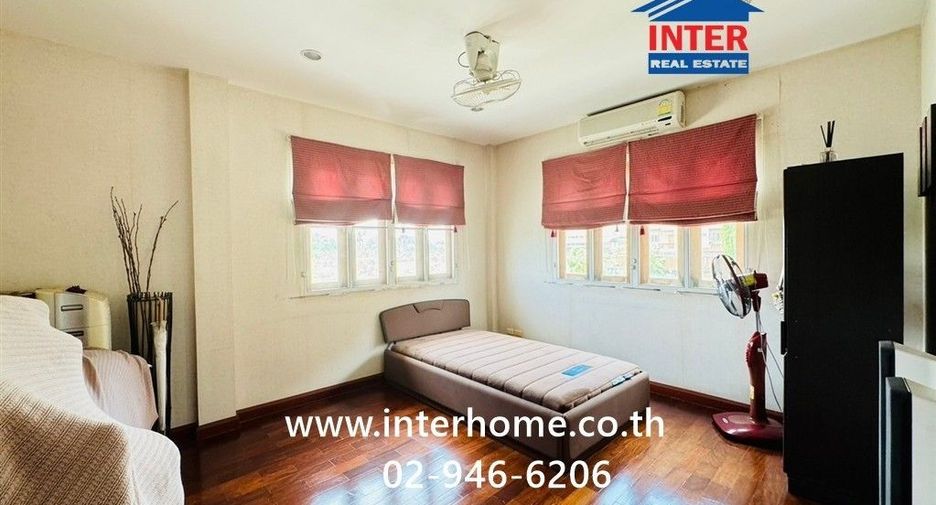 Haus zum Kauf mit 4 Zimmer in Nong Khaem, Bangkok