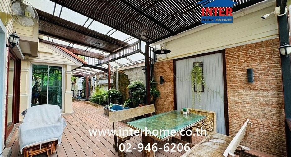 Haus zum Kauf mit 4 Zimmer in Nong Khaem, Bangkok