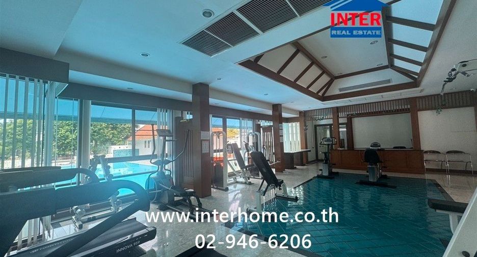 Haus zum Kauf mit 4 Zimmer in Nong Khaem, Bangkok