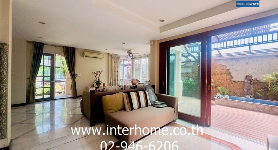 For sale 4 ベッドルーム house in Nong Khaem, Bangkok