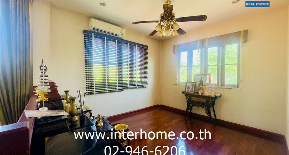For sale 4 ベッドルーム house in Nong Khaem, Bangkok