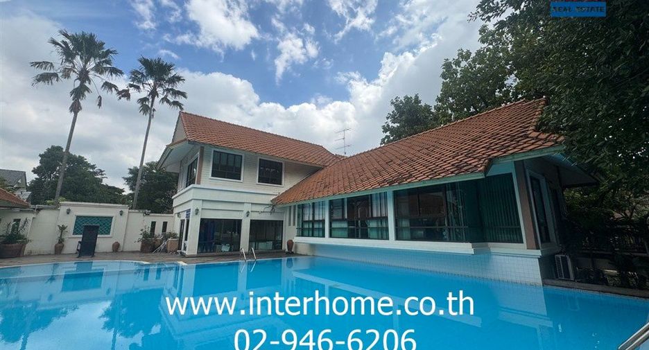For sale 4 ベッドルーム house in Nong Khaem, Bangkok