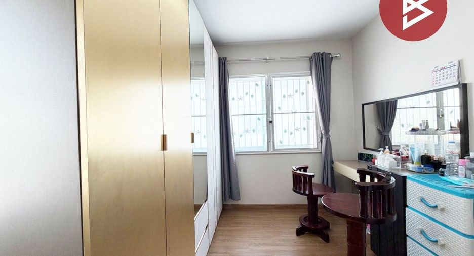 For sale 2 bedrooms townhouse in Bang Sao Thong, Samut Prakan
