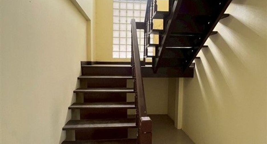 Продажа 3 спальни дом в Thanyaburi, Патумтани