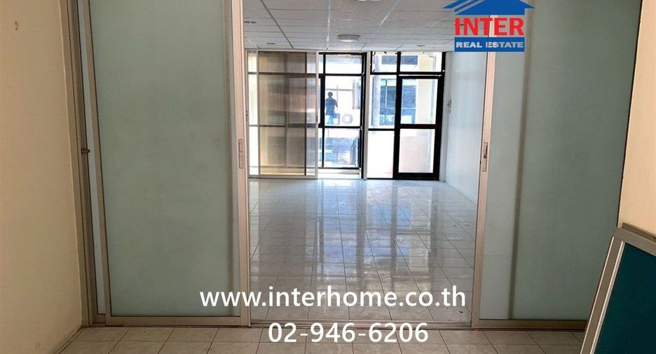 For rent and for sale 6 bedrooms retail Space in Bang Khen, Bangkok
