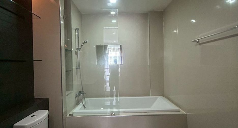 For rent 1 bed condo in Si Racha, Chonburi