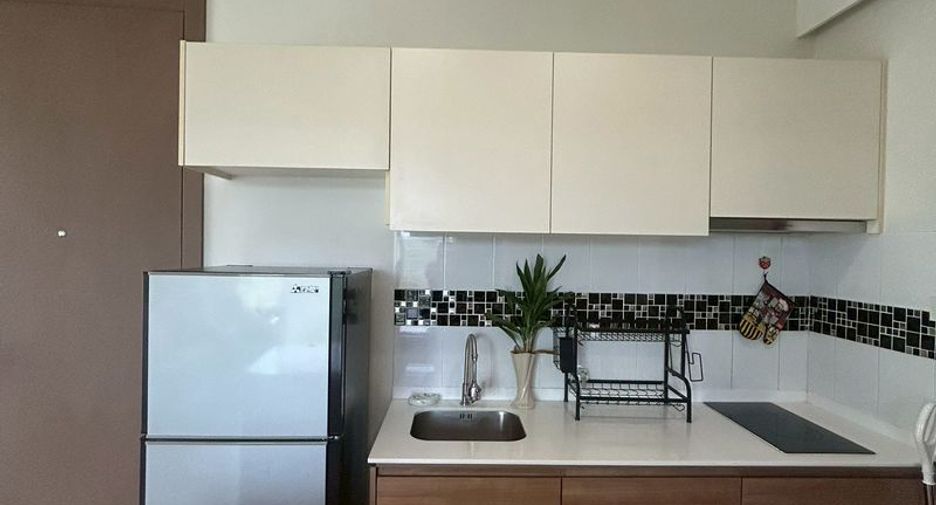 For rent 1 bed condo in Si Racha, Chonburi