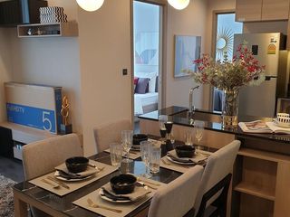 For sale 2 bedrooms condo in Huai Khwang, Bangkok