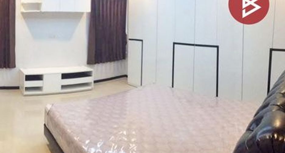 For sale 3 bedrooms house in Cha Am, Phetchaburi
