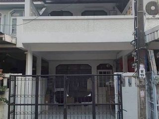 For sale 2 bedrooms townhouse in Lak Si, Bangkok