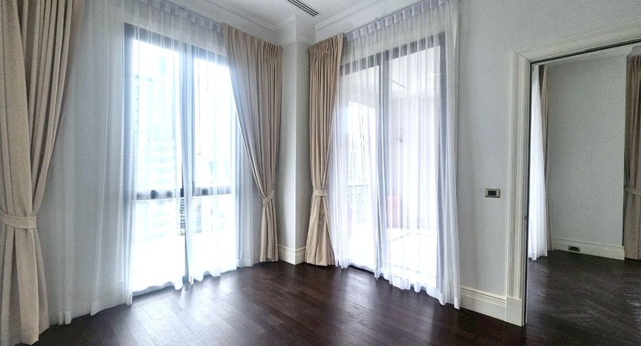 For rent 2 ベッドルーム condo in Pathum Wan, Bangkok