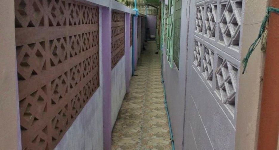 For sale 6 ベッドルーム house in Phasi Charoen, Bangkok