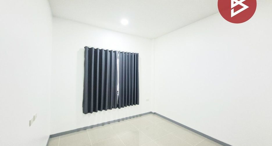 出售 2 卧室 商业空间 在 Sattahip, Chon Buri