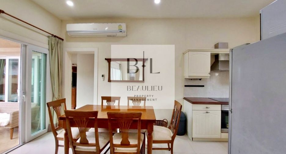 Casa en alquiler de 3 habitaciones en Bang Lamung, Chonburi