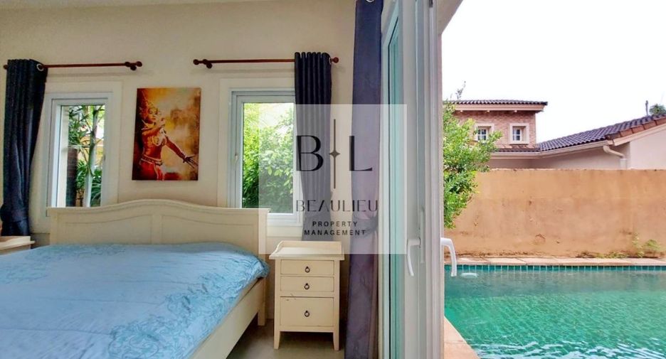 Casa en alquiler de 3 habitaciones en Bang Lamung, Chonburi