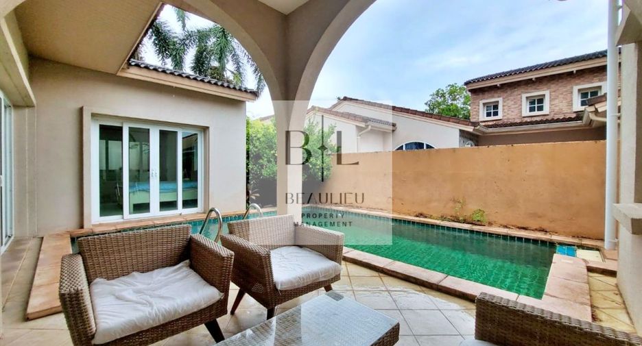 Casa en alquiler de 3 habitaciones en Bang Lamung, Chonburi