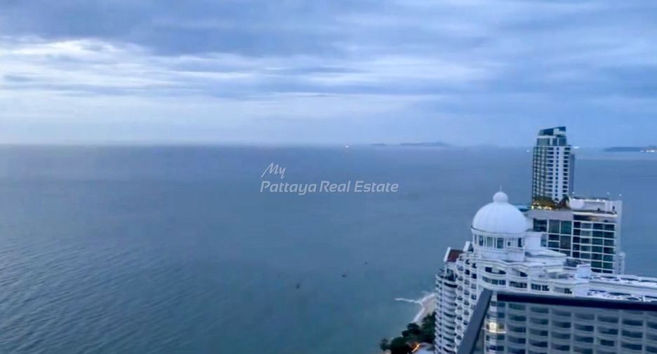 For sale 2 ベッドルーム condo in Bang Lamung, Chonburi