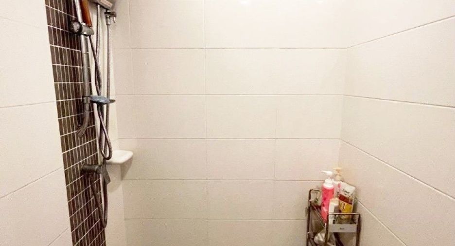 For sale 1 bed condo in Chom Thong, Bangkok