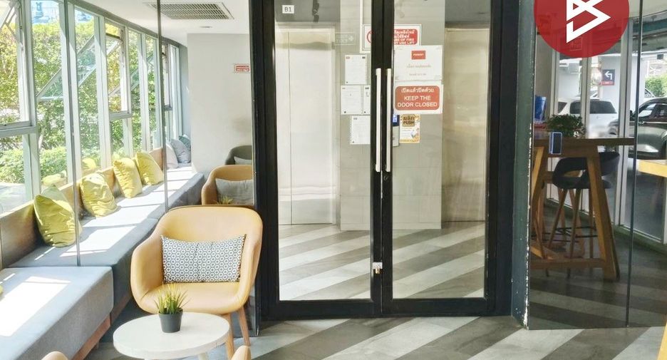 For sale 1 bed condo in Chom Thong, Bangkok