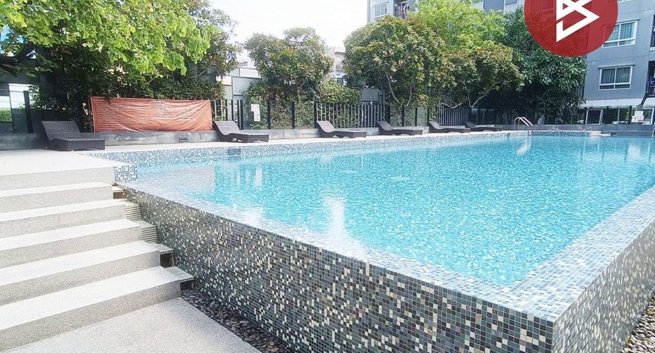 For sale 1 bed condo in Chom Thong, Bangkok