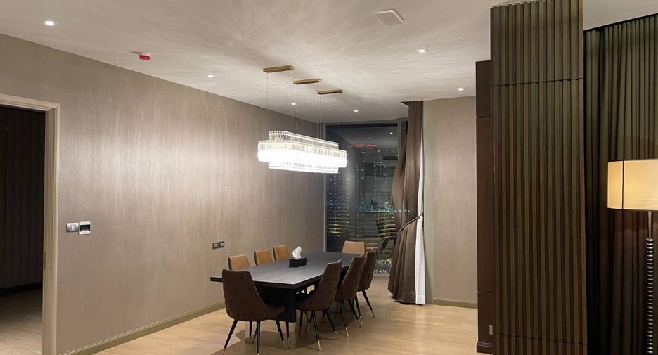 For rent and for sale 3 bedrooms condo in Khlong San, Bangkok