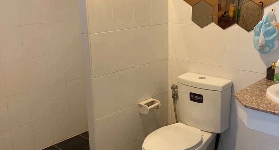For sale 4 bedrooms house in Thanyaburi, Pathum Thani