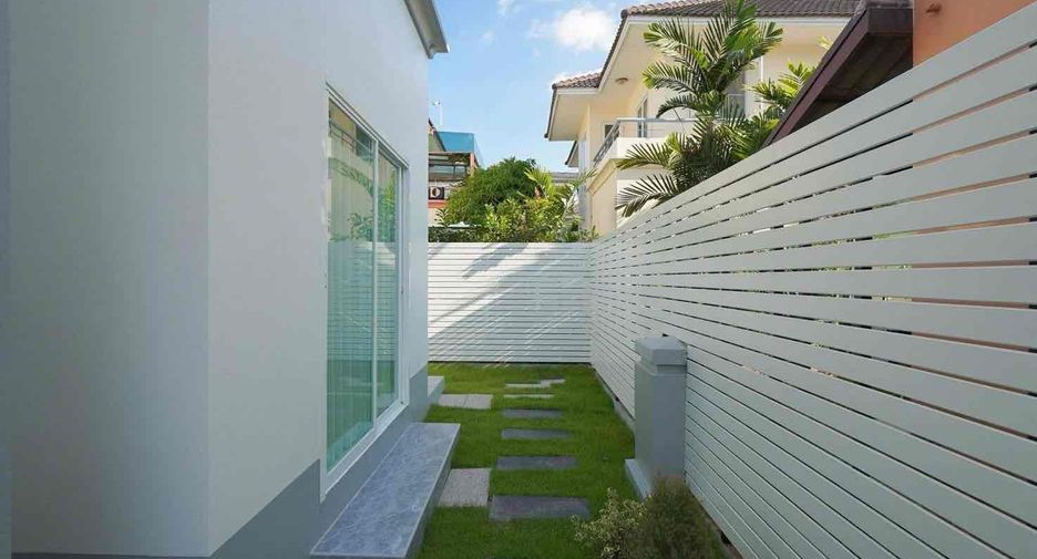Villa zum Kauf mit 3 Zimmer in Bang Lamung, Chonburi