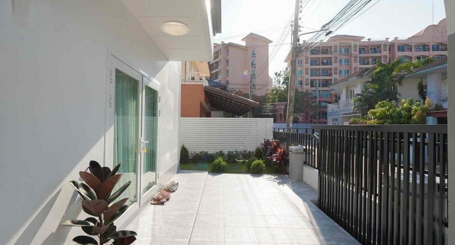 Villa zum Kauf mit 3 Zimmer in Bang Lamung, Chonburi