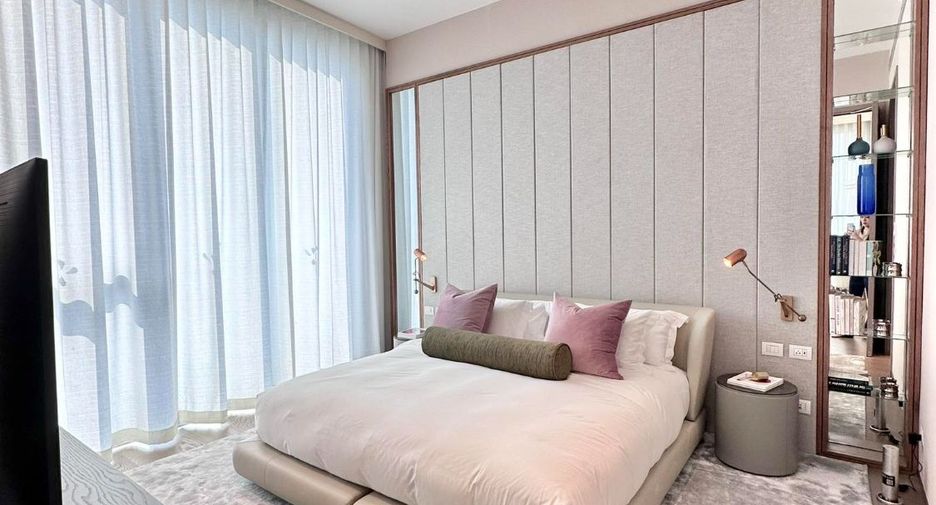 For rent 1 bed condo in Pathum Wan, Bangkok