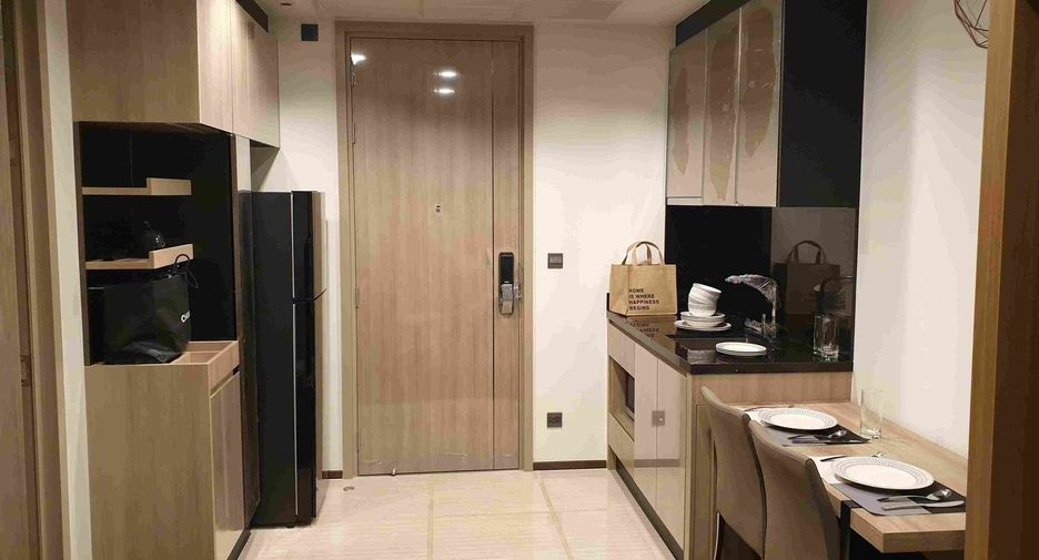 For sale 1 bed condo in Pathum Wan, Bangkok