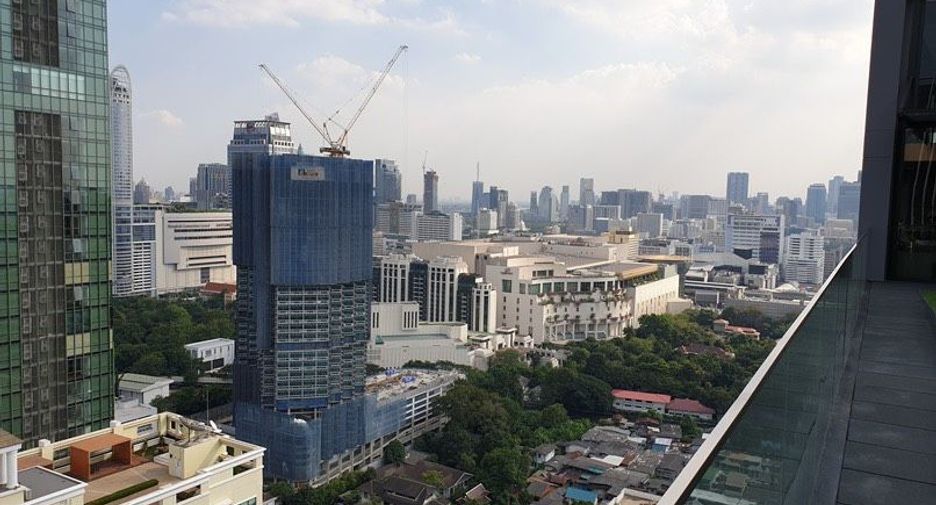 For sale 1 bed condo in Pathum Wan, Bangkok