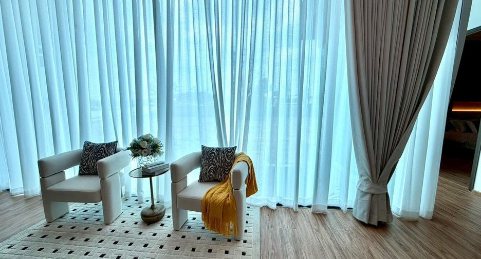 For sale 5 ベッドルーム villa in Bang Lamung, Chonburi